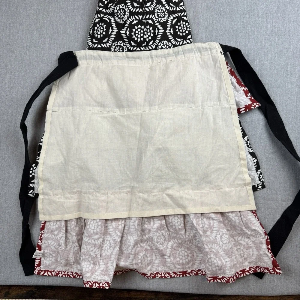 NWT Contempt‎ Apron Ruffles Country tie Black Maroon and white